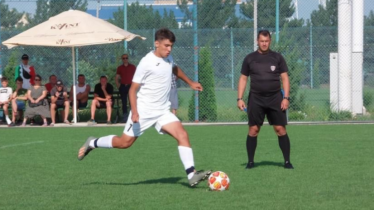 Juniori. Ilie Efros, golgheterul campionatului U15