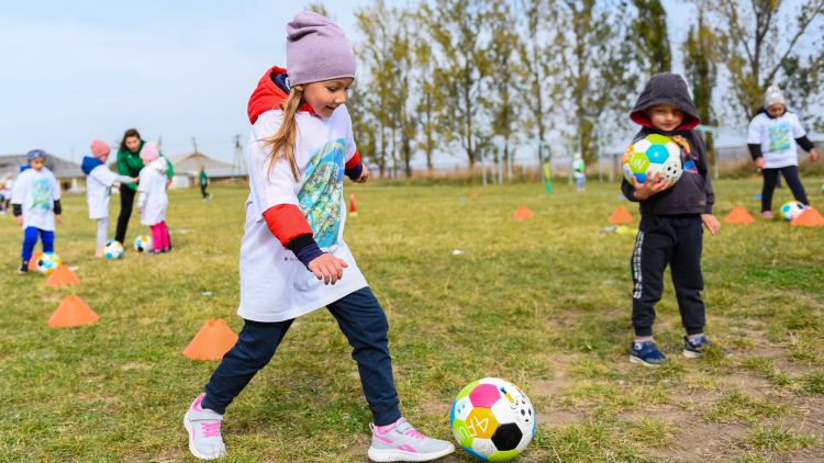 Sărbătoare fotbalistică în satul Hîrtopul Mare