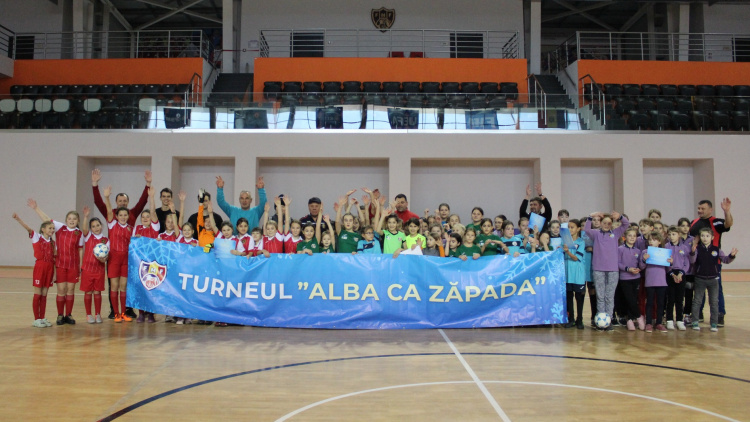 Turneul ”Alba ca Zăpada”. Etapa regională Centru