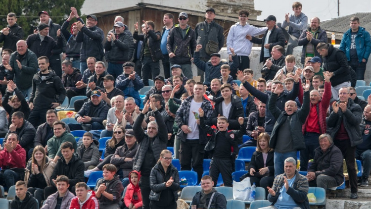 Unde mergem în weekend să privim fotbal 